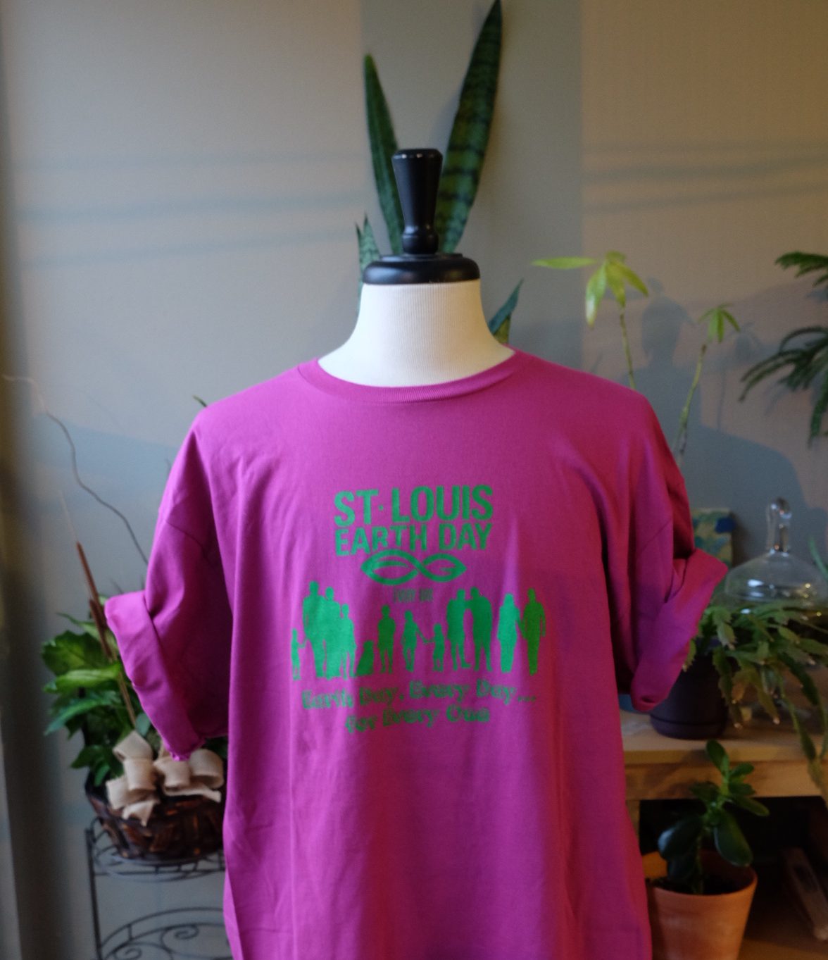 2017 St. Louis Earth Day Volunteer T-shirt