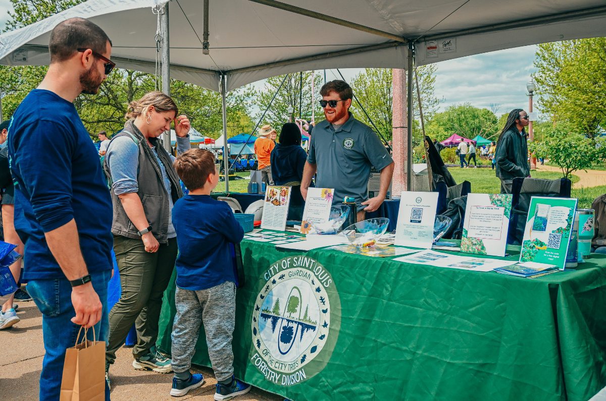 festival-2025-photo-1-resized-12 Vendor at the St. Louis Earth Day Festival